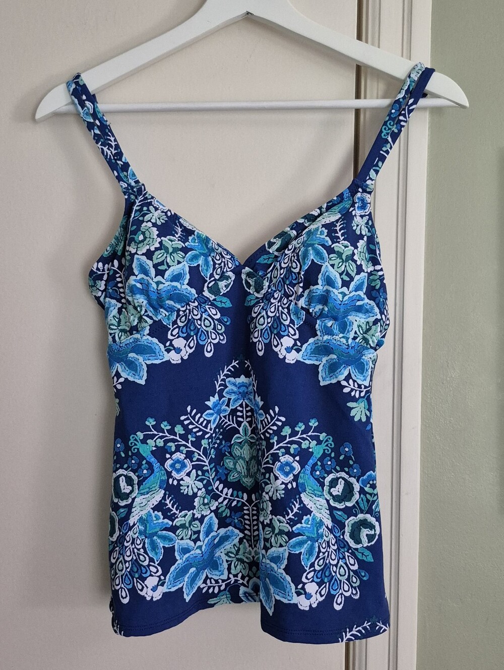 EUC Garnet Hill Soft Cup Flora Tankini, 4, True To Size